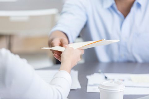 上海怎么注册实地公司呢？