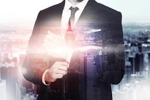 上海注册公司法人作为股东能占全部股份吗？